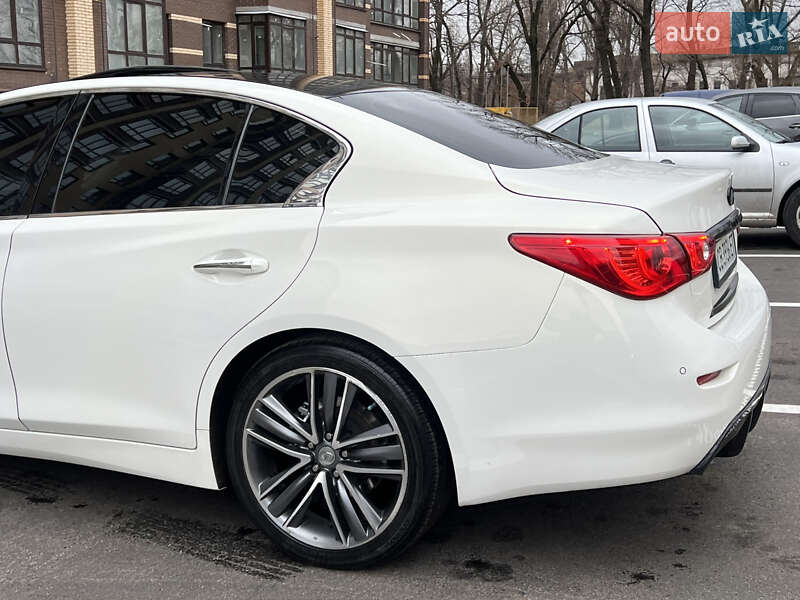 Седан Infiniti Q50 2014 в Чернигове фото 8 Седан Infiniti Q50 2014 в Чернигове