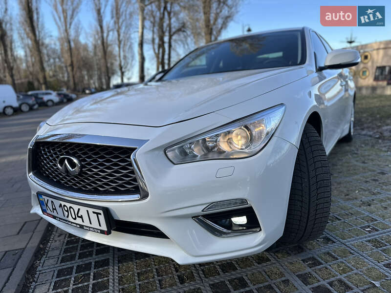 Седан Infiniti Q50 2019 в Києві