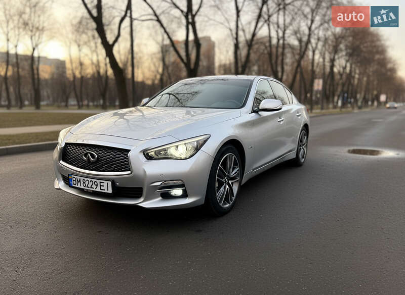 Infiniti Q50 2014