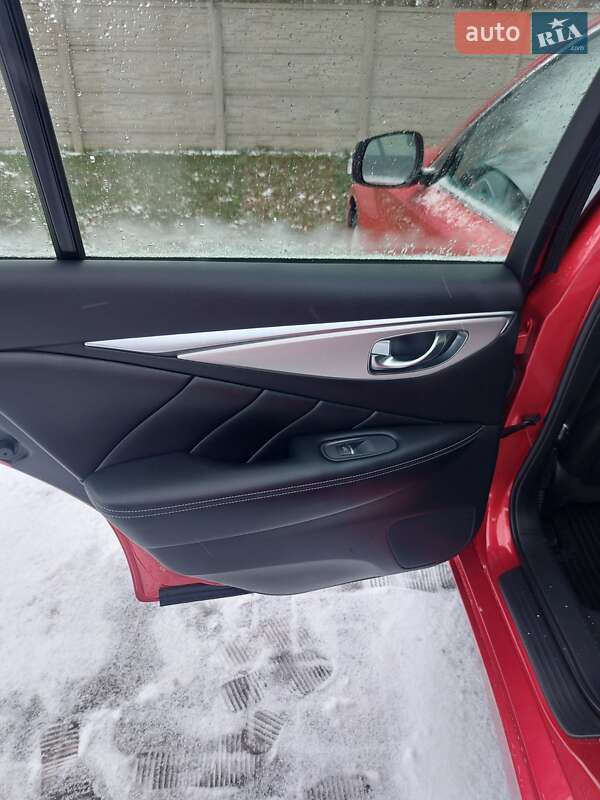 Седан Infiniti Q50 2020 в Луцьку