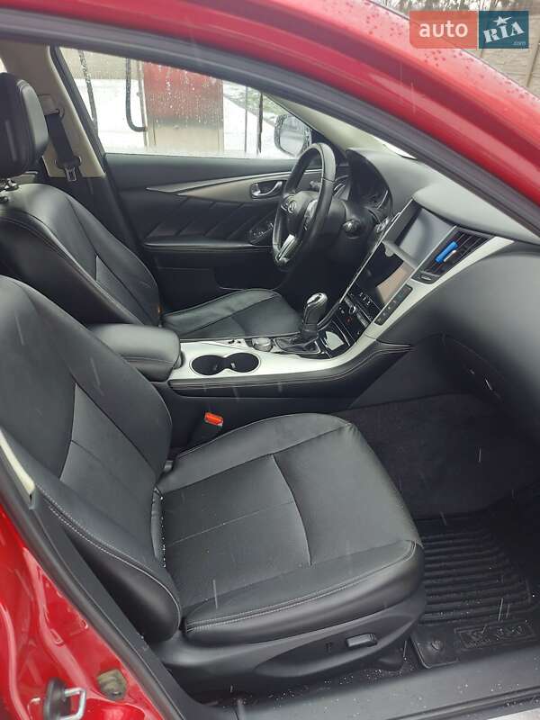 Седан Infiniti Q50 2020 в Луцьку