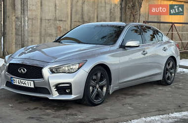 Седан Infiniti Q50 2015 в Киеве