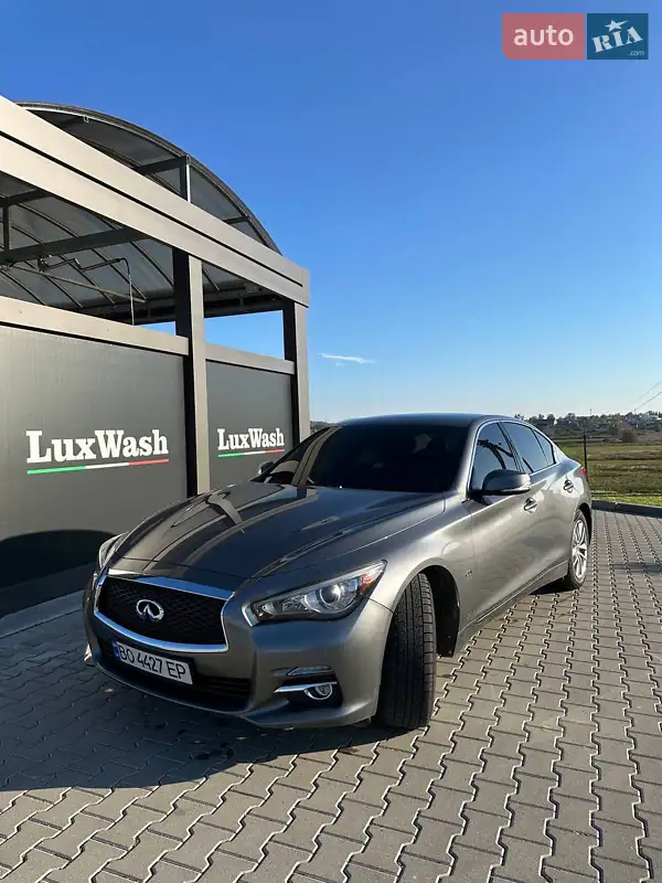 Infiniti Q50 2017