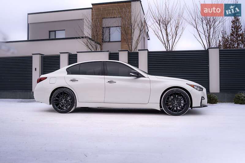 Седан Infiniti Q50 2018 в Полтаве