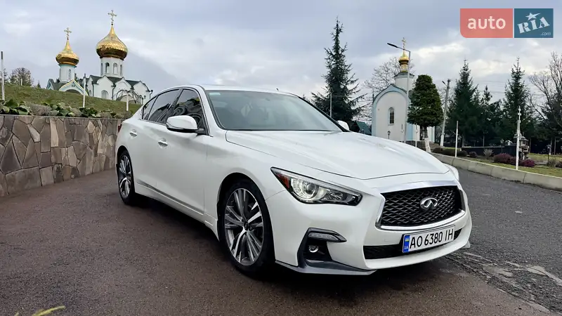 Infiniti Q50