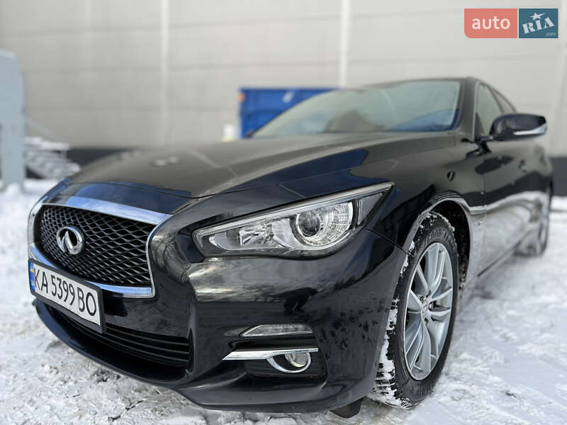 Седан Infiniti Q50 2017 в Киеве