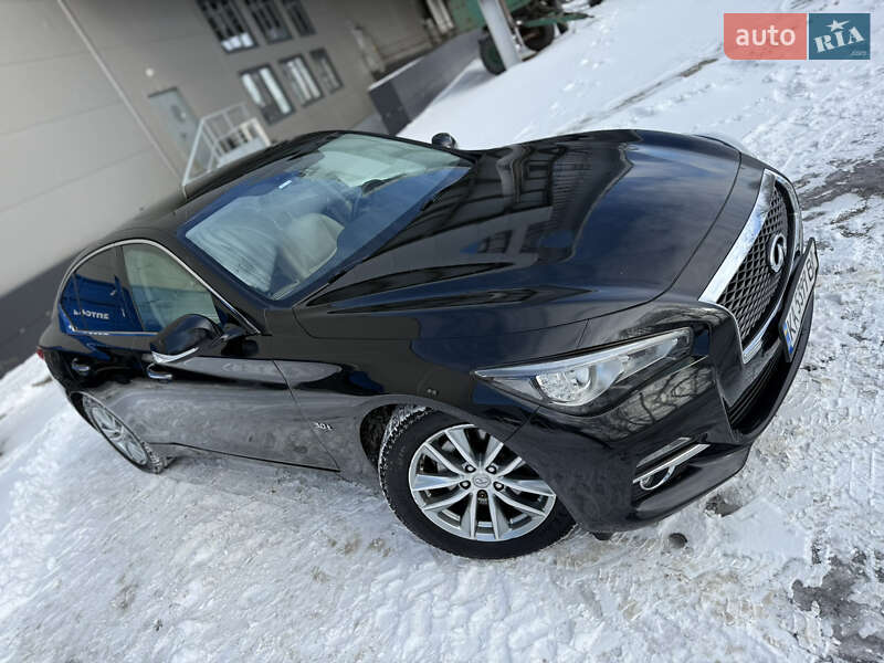 Седан Infiniti Q50 2017 в Киеве