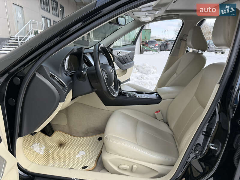 Седан Infiniti Q50 2017 в Киеве