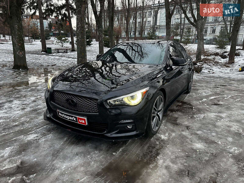 Infiniti Q50 2014
