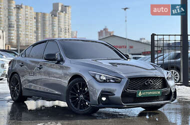 Седан Infiniti Q50 2015 в Киеве
