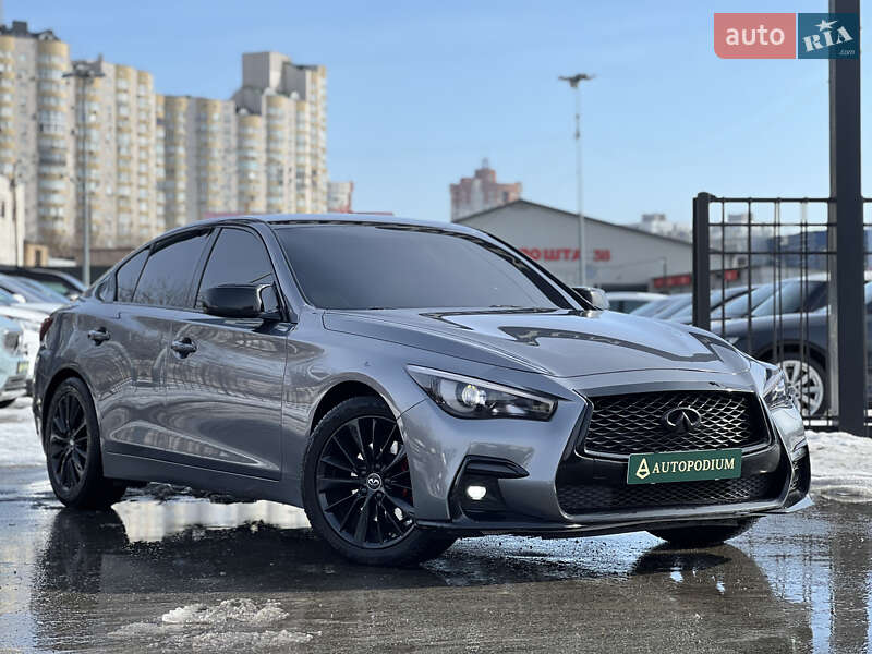 Infiniti Q50 2015