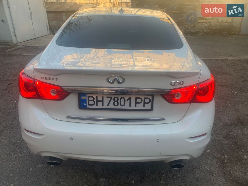 Седан Infiniti Q50 2016 в Одессе