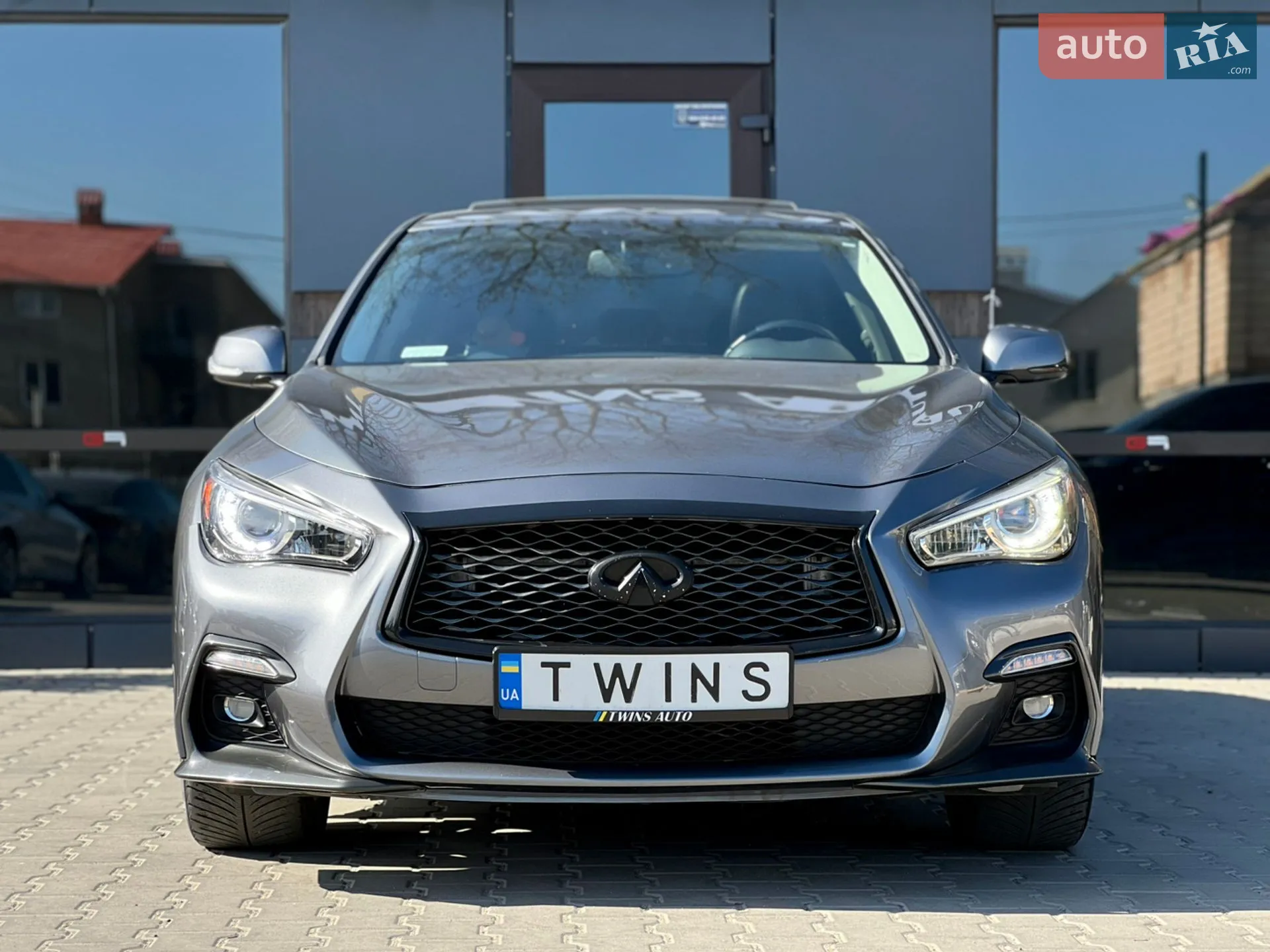 2017 Infiniti Q50 - мініатюра 2