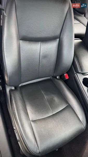 Infiniti Q50 2016 VIN JNKDV71E1GM551559 фото оголошення 66 з 92