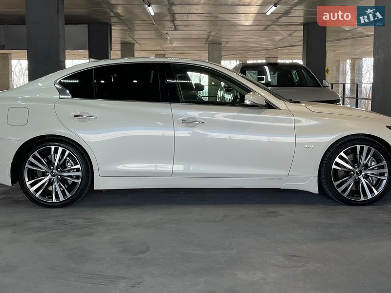 Седан Infiniti Q50 2017 в Одессе