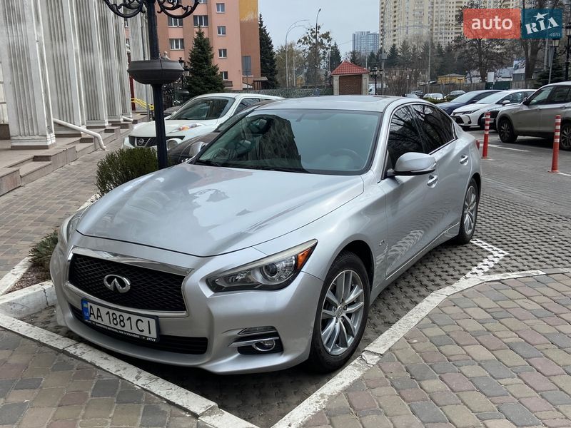 Infiniti Q50 2016