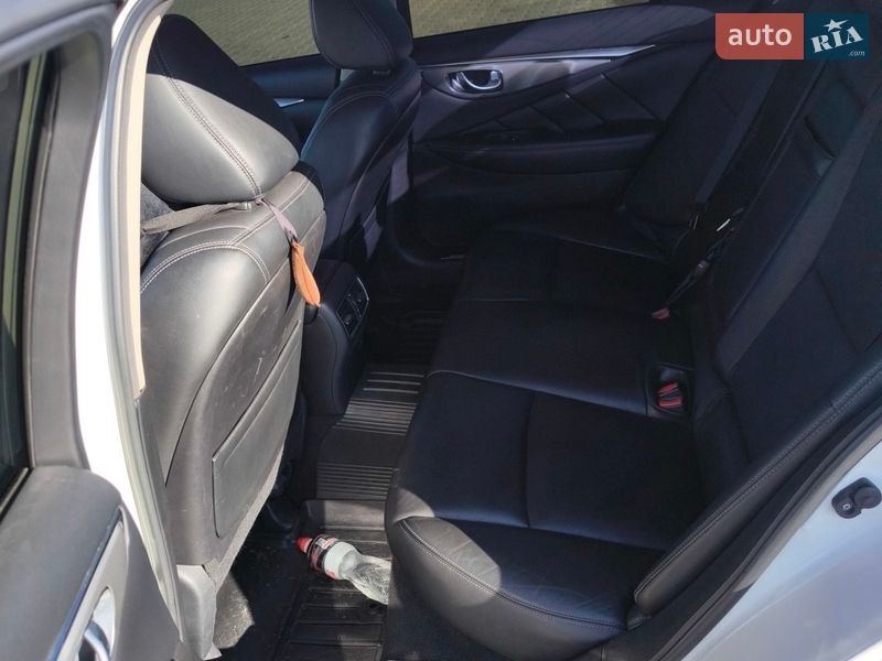 Седан Infiniti Q50 2016 в Ирпене фото 12 Седан Infiniti Q50 2016 в Ирпене