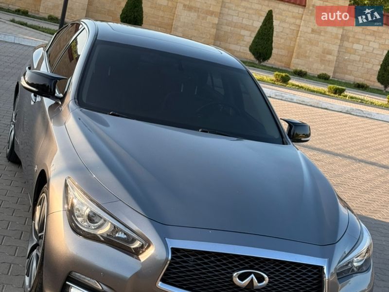 Infiniti Q50 2015