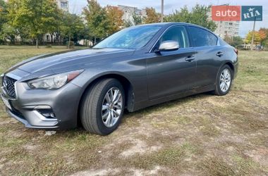 Седан Infiniti Q50 2018 в Смеле