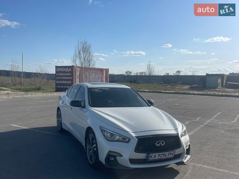 Седан Infiniti Q50 2017 в Киеве