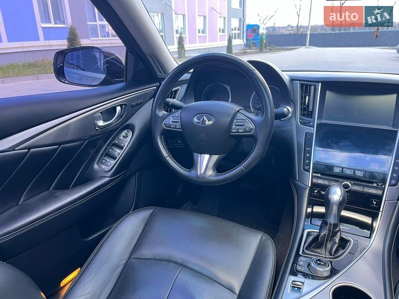 Седан Infiniti Q50 2016 в Виннице