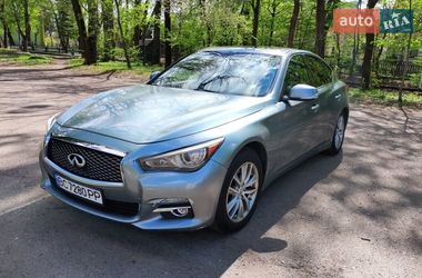 Седан Infiniti Q50 2015 в Львові