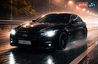 Седан Infiniti Q50 2015 в Киеве