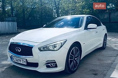 Седан Infiniti Q50 2015 в Львові