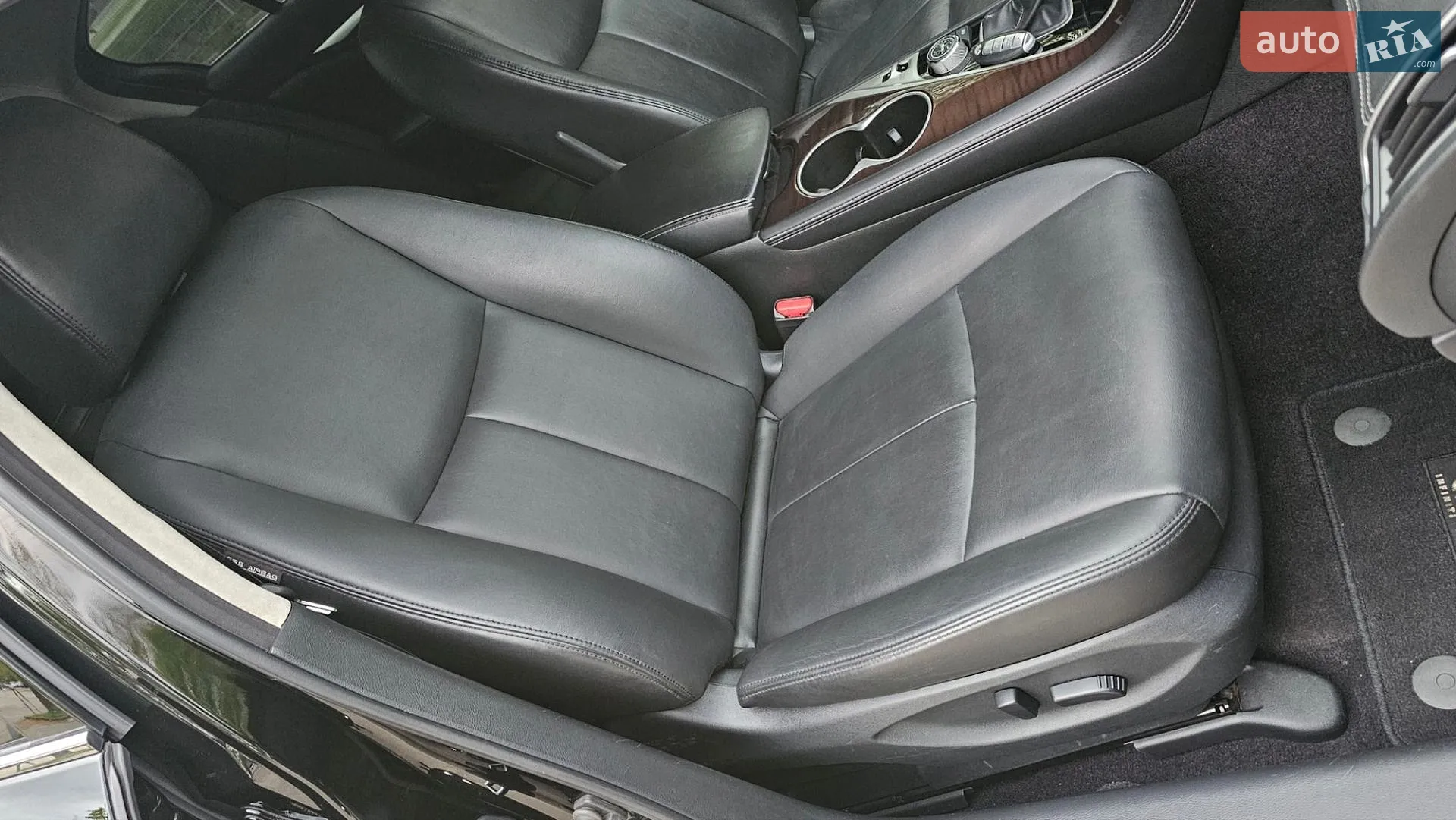 2017 Infiniti Q50 - мініатюра 22