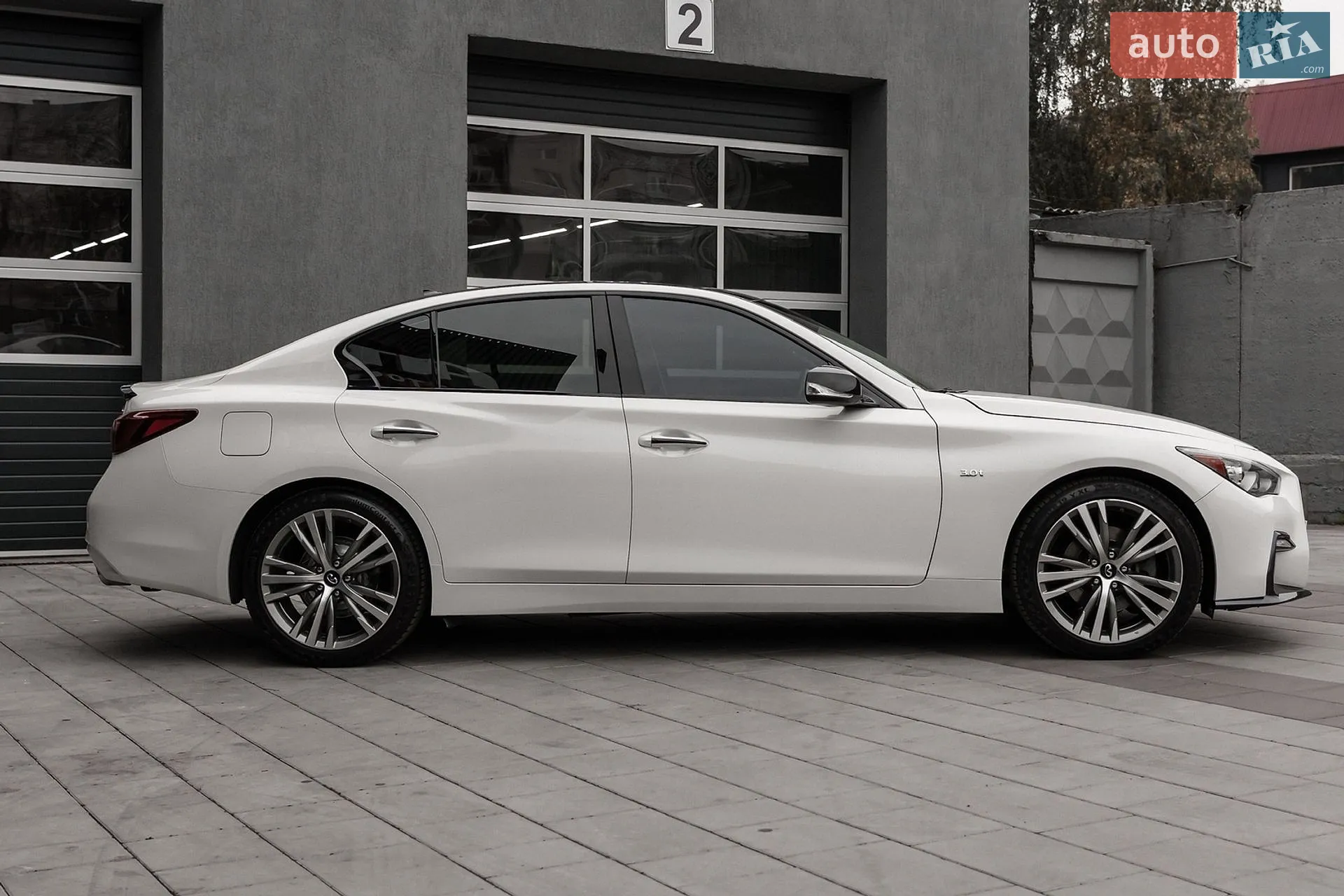 Infiniti Q50 2018 VIN JN1EV7AR0KM551461 фото оголошення 2 з 28