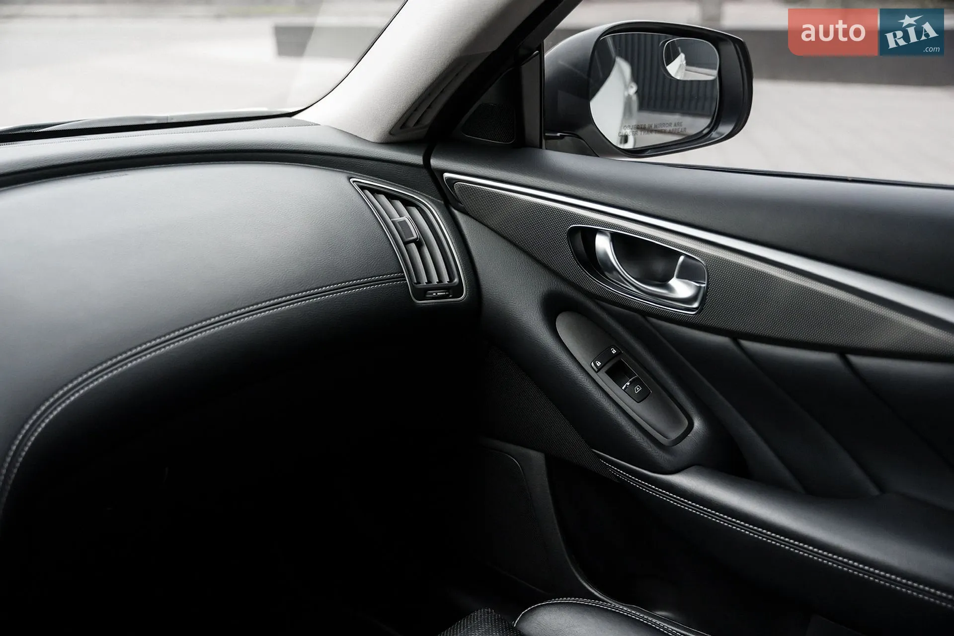 Infiniti Q50 2018 VIN JN1EV7AR0KM551461 фото оголошення 19 з 28