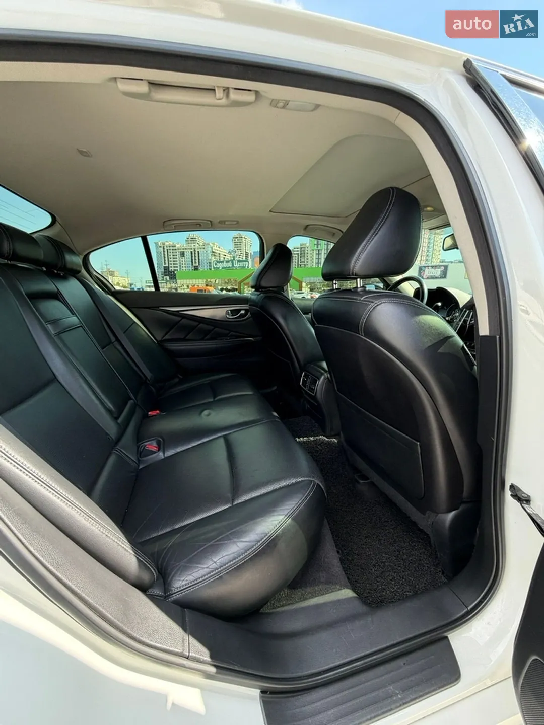 2014 Infiniti Q50 - мініатюра 27