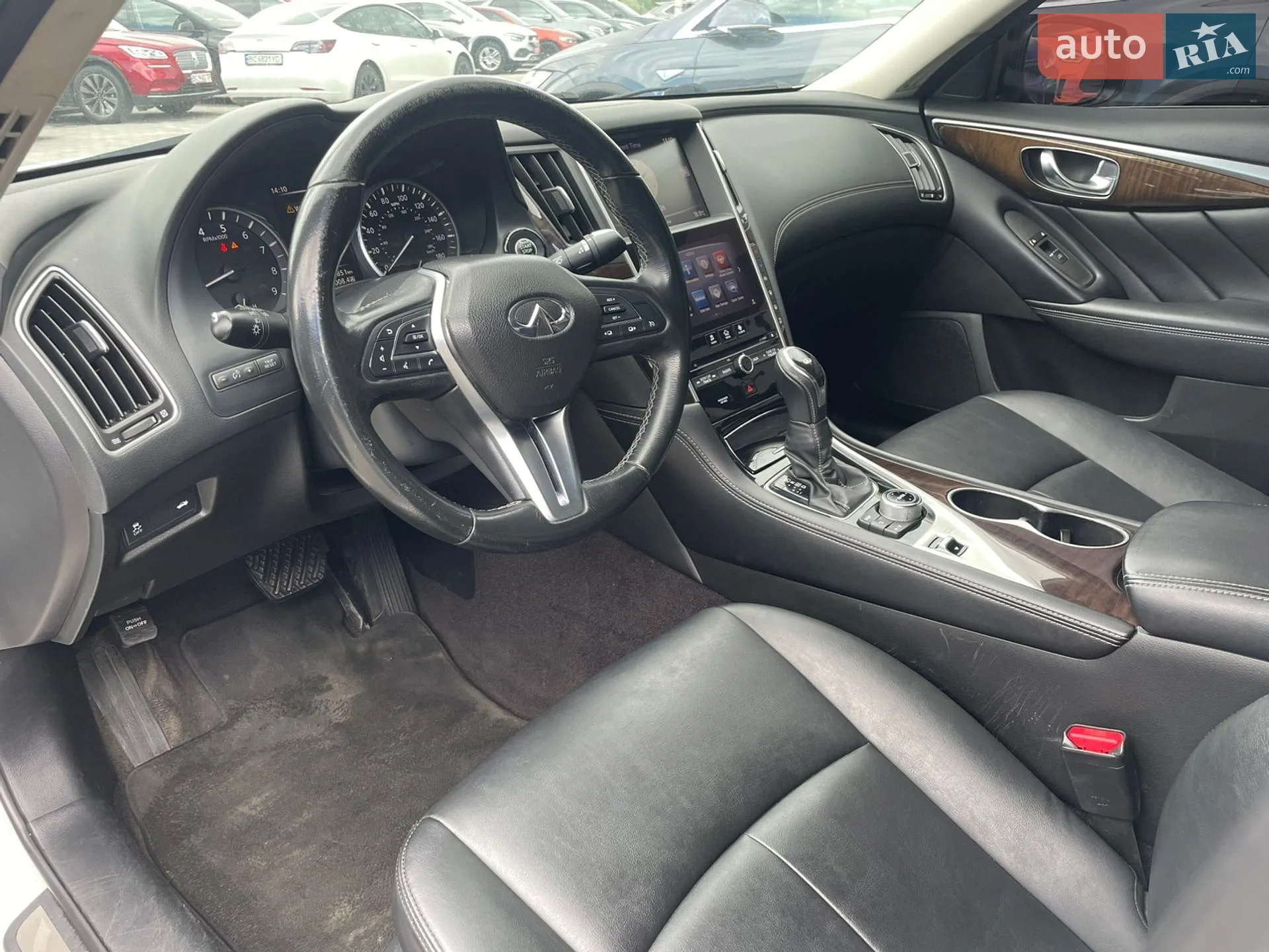 2017 Infiniti Q50 - мініатюра 9