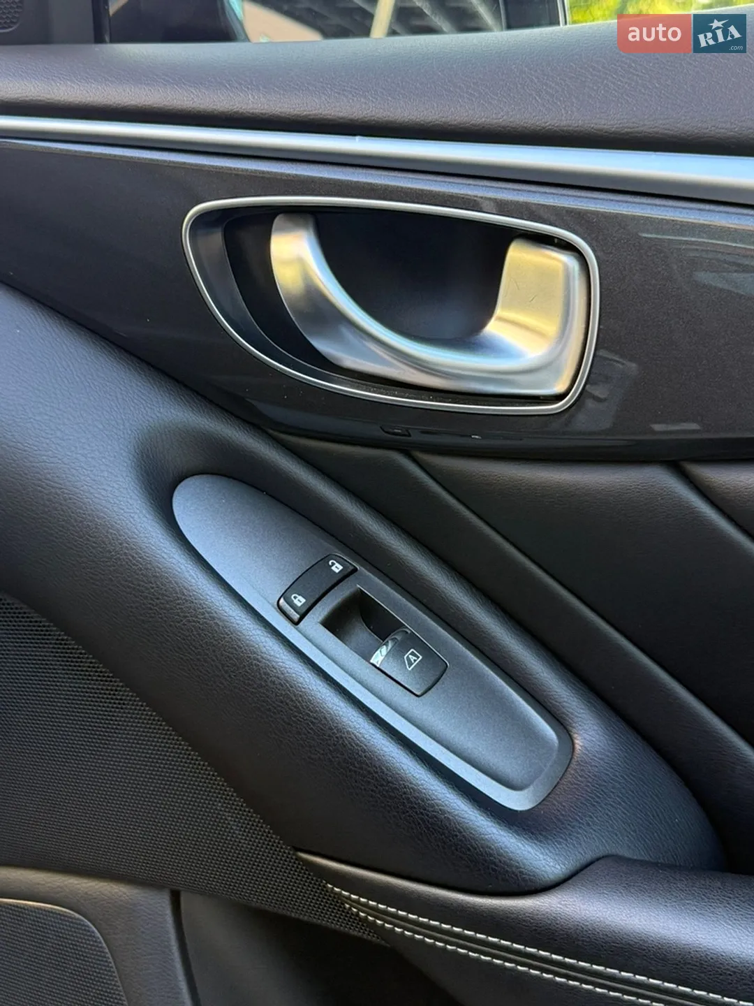 2016 Infiniti Q50 - мініатюра 37