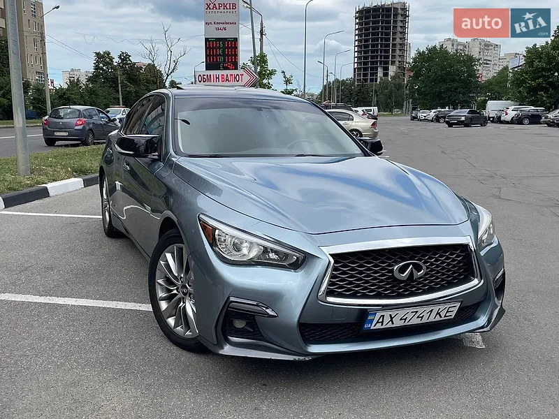 Infiniti Q50