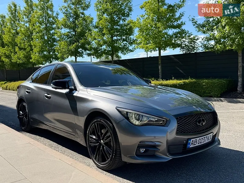 Infiniti Q50