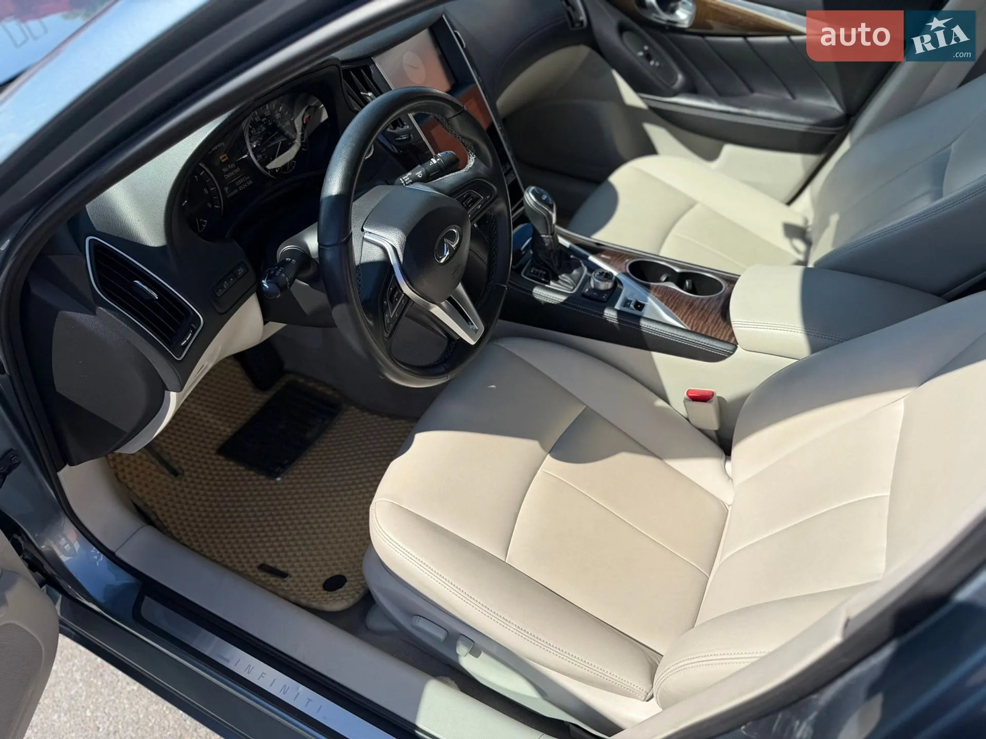 2018 Infiniti Q50 - мініатюра 11