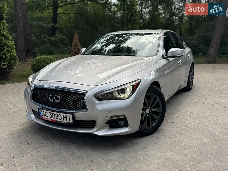 Infiniti Q50
