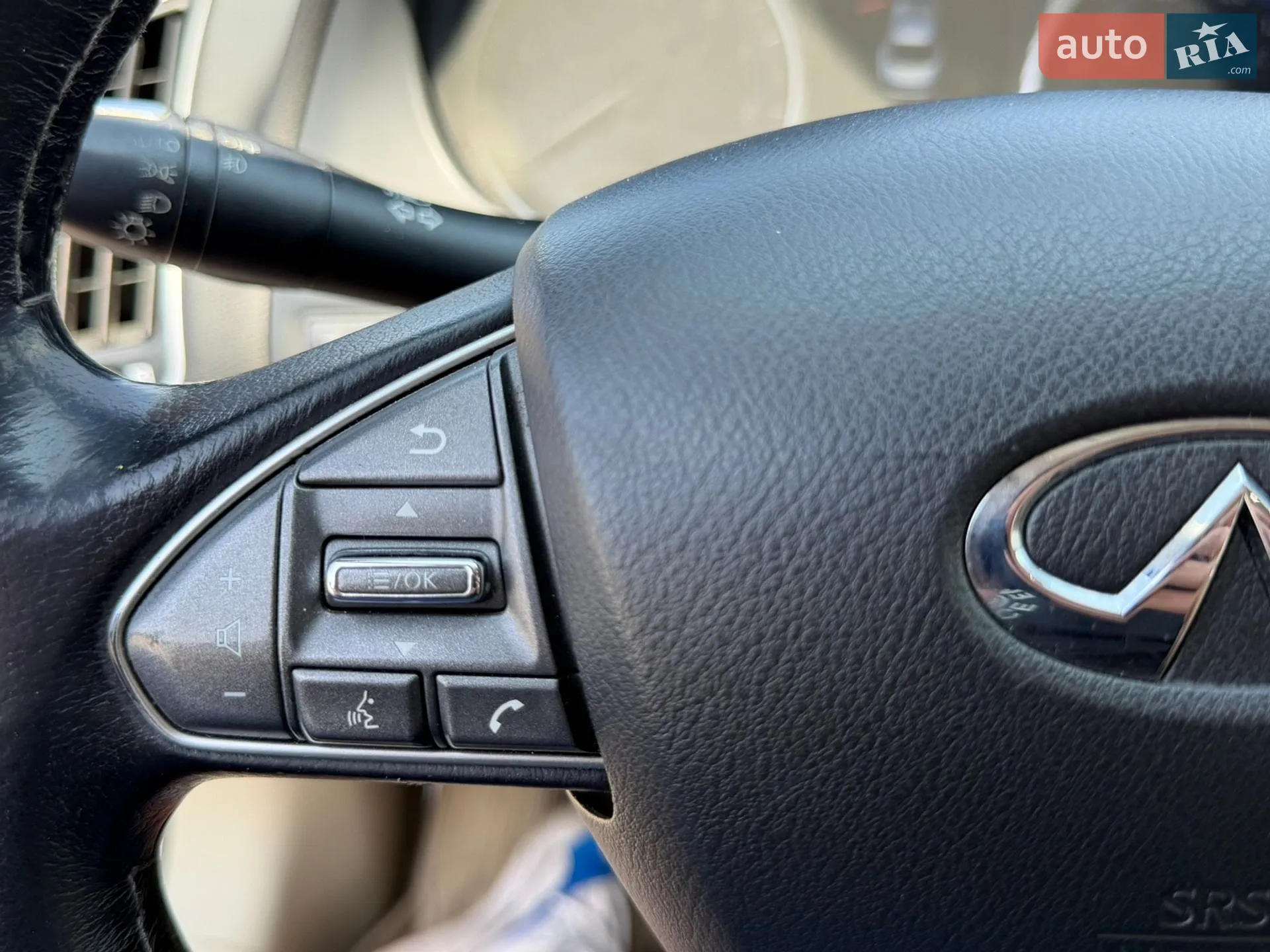 2015 Infiniti Q50 - мініатюра 21