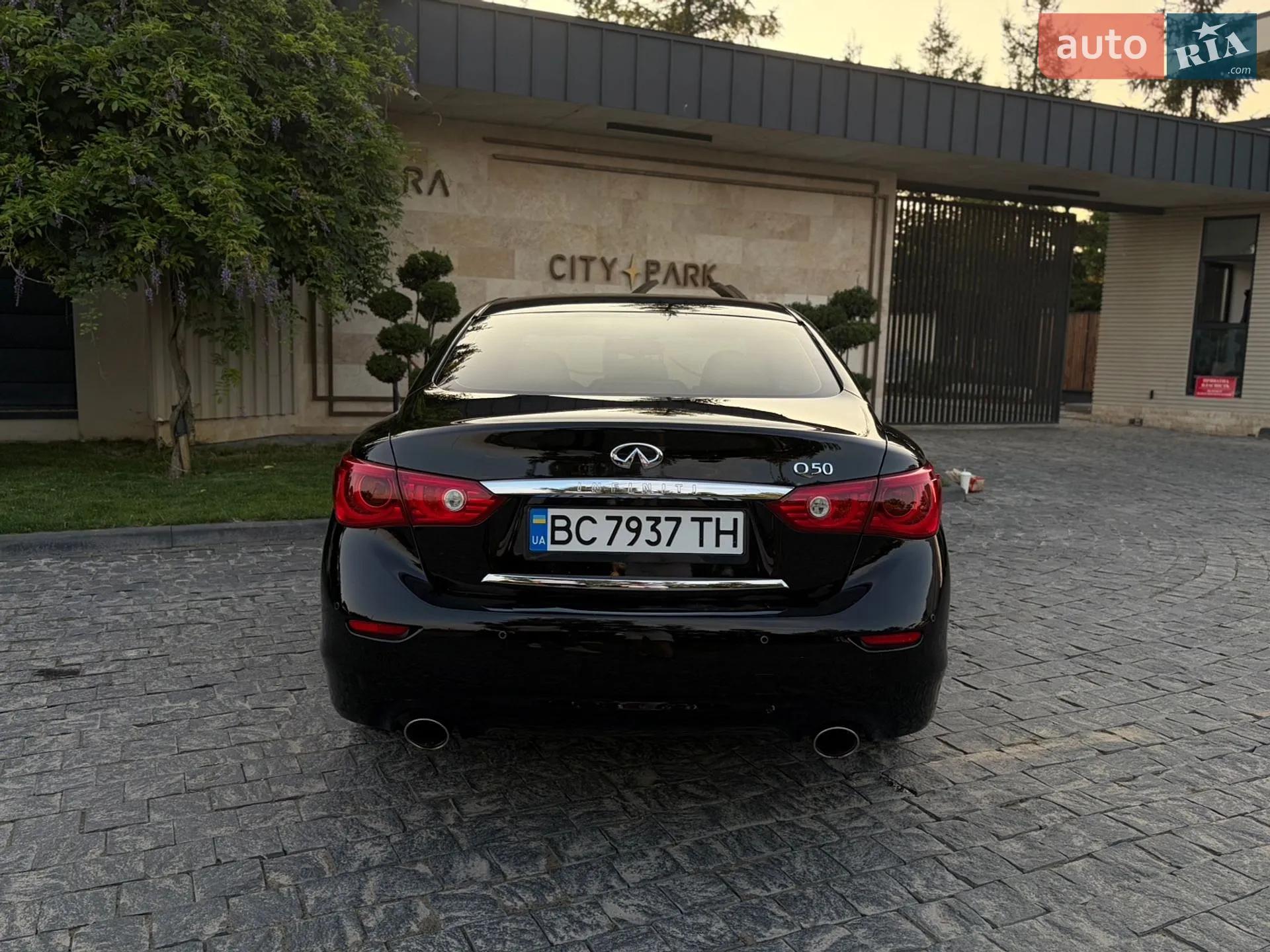 2016 Infiniti Q50 - мініатюра 4