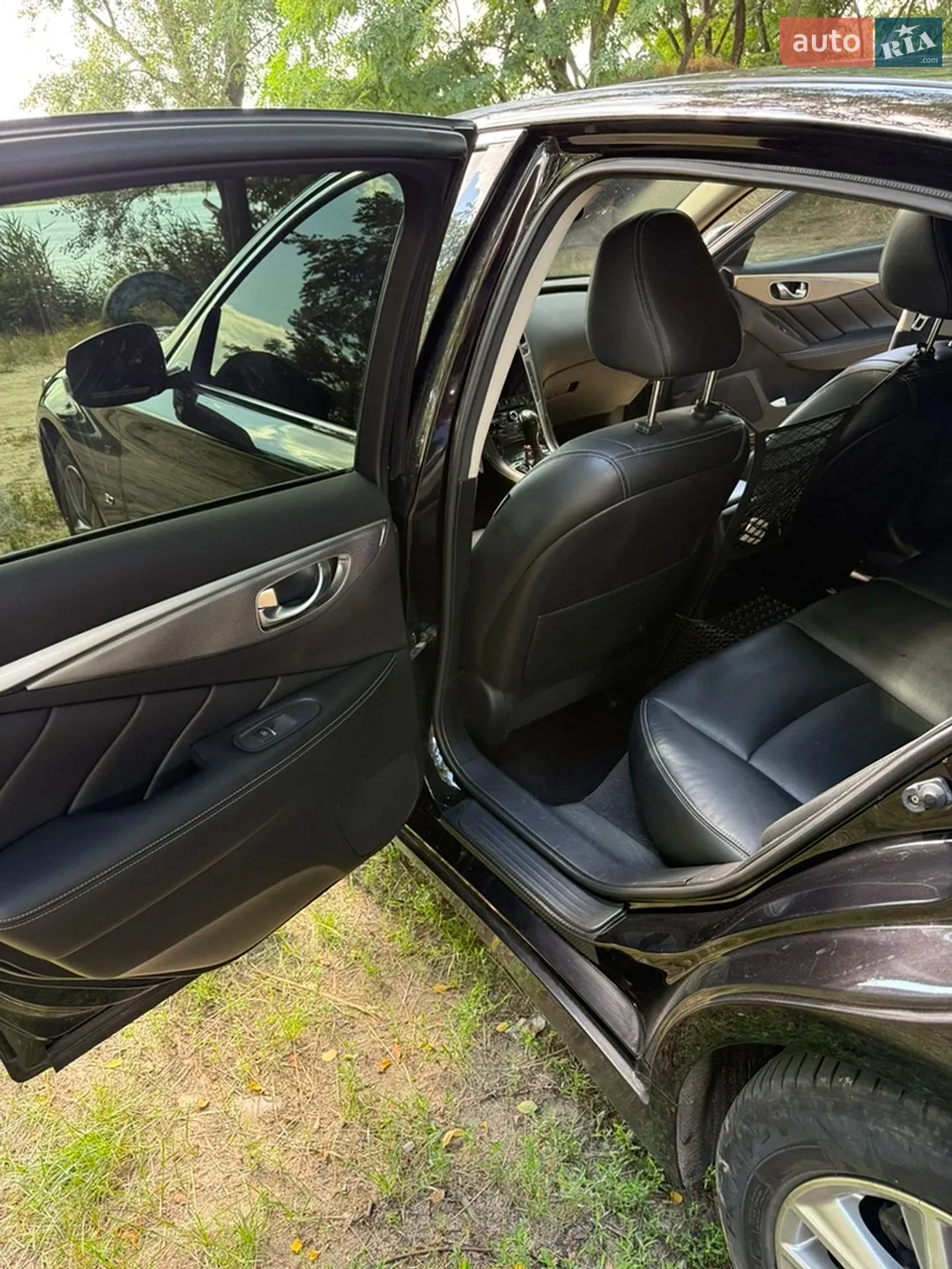 2015 Infiniti Q50 - мініатюра 10