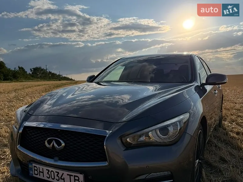 Infiniti Q50