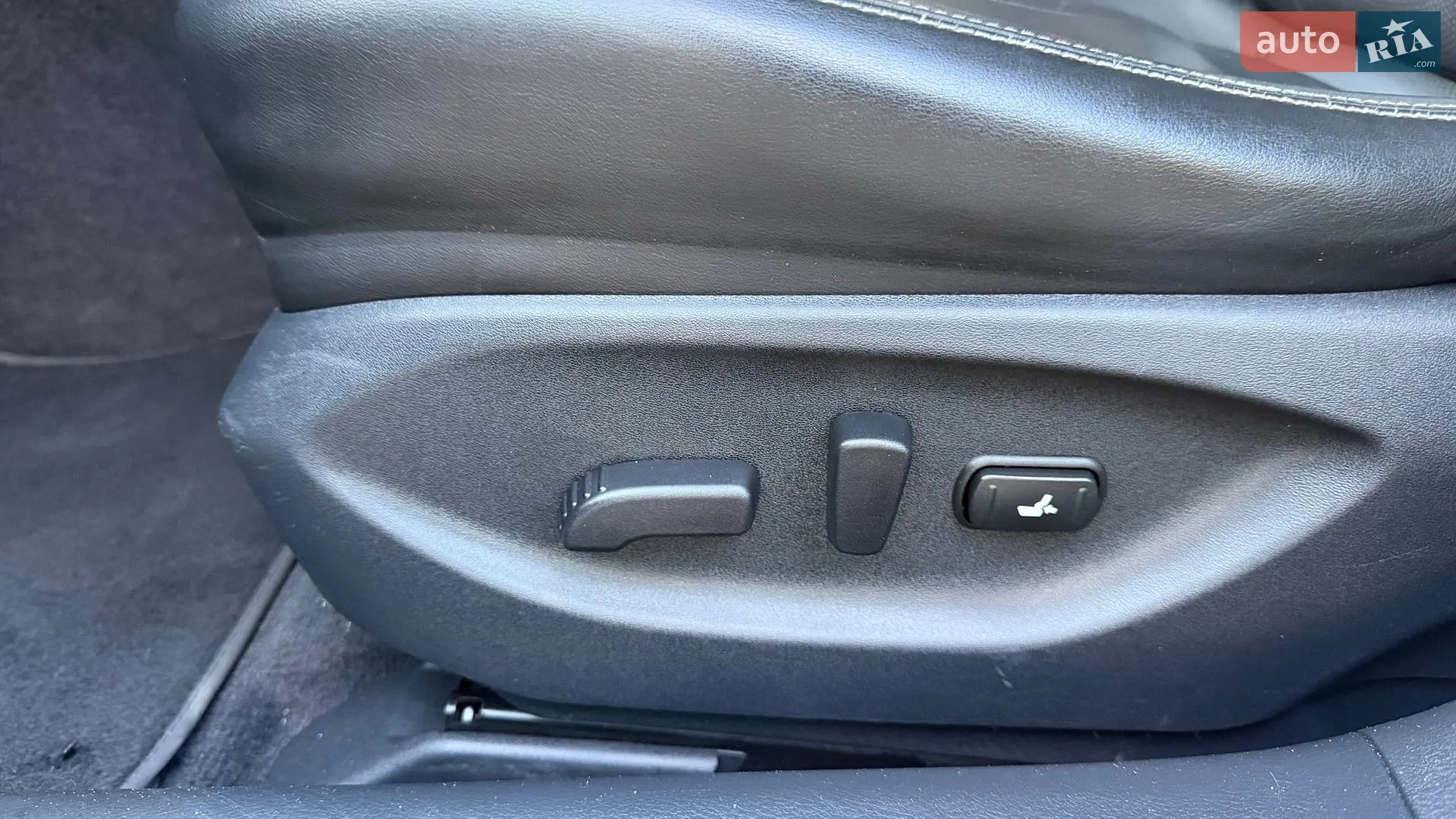 2016 Infiniti Q50 - мініатюра 14