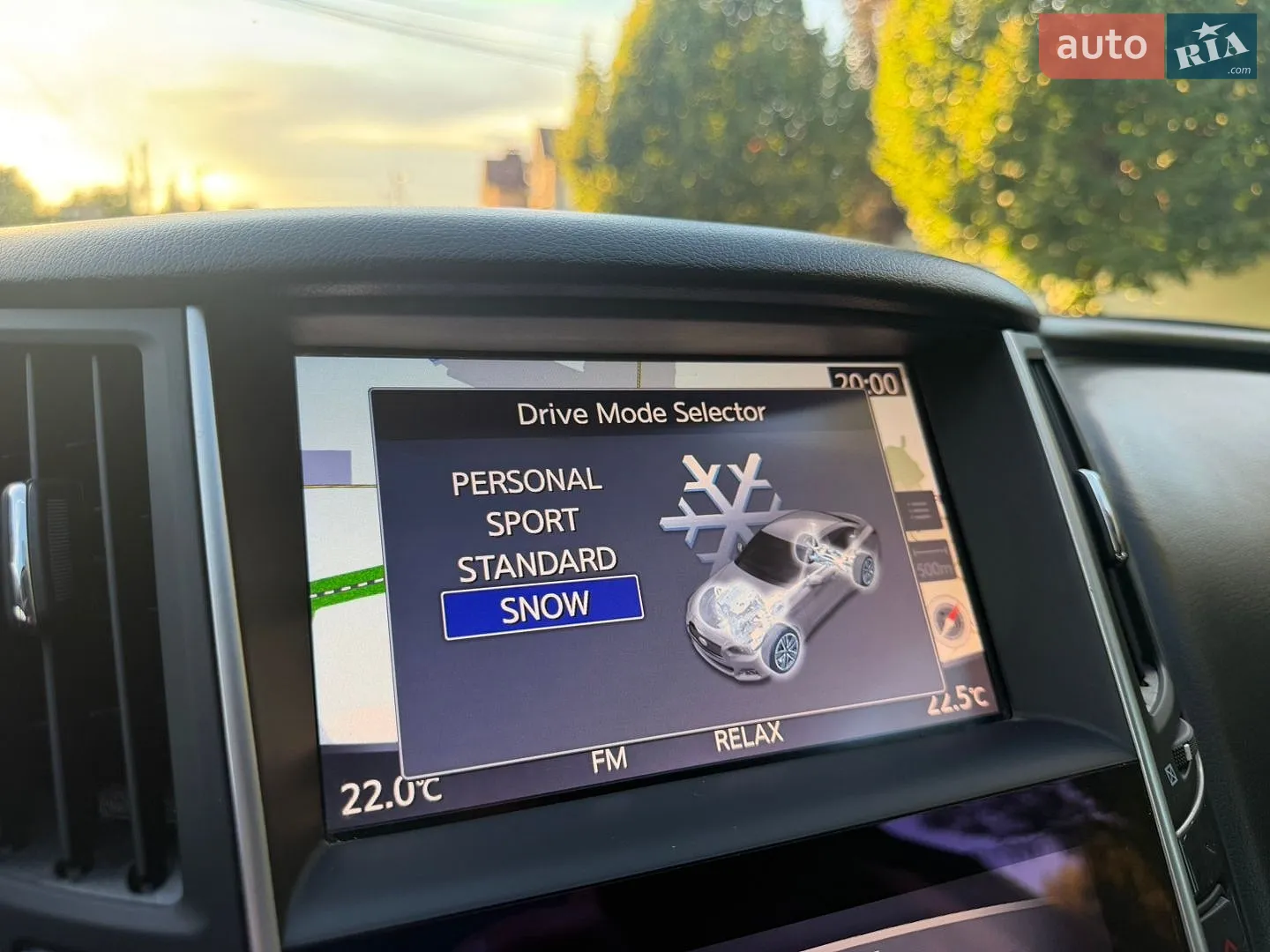 2016 Infiniti Q50 - мініатюра 16