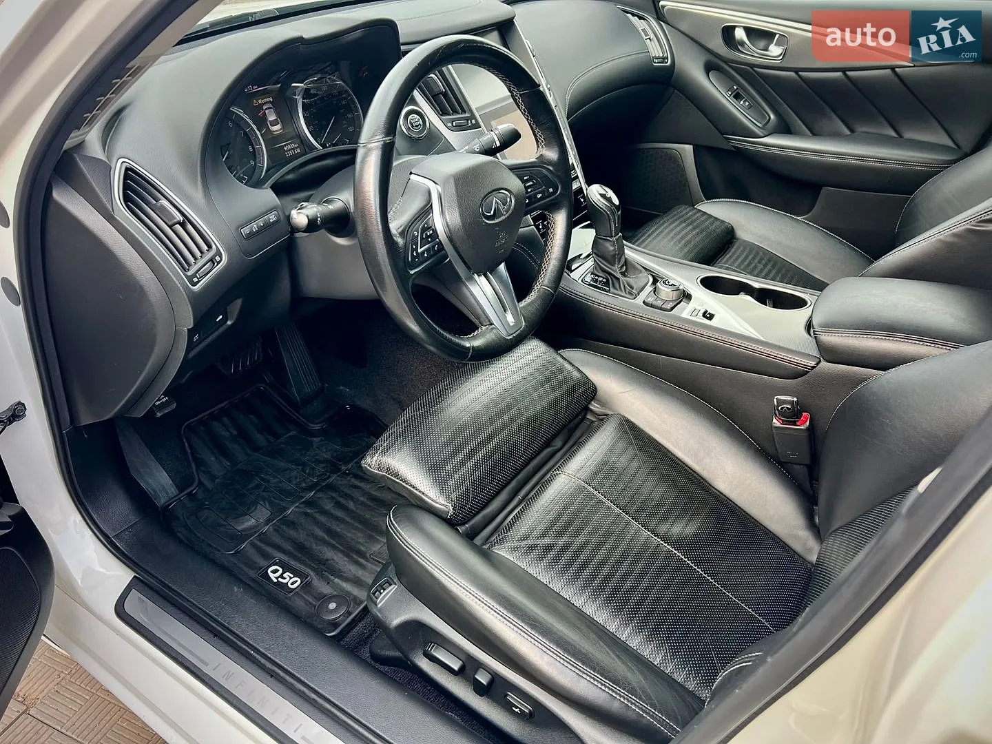 2017 Infiniti Q50 - мініатюра 9