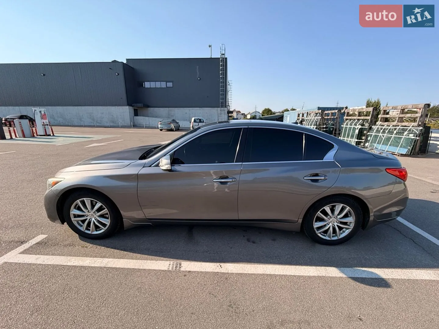 2015 Infiniti Q50 - мініатюра 4