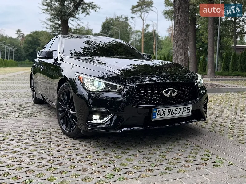 Infiniti Q50