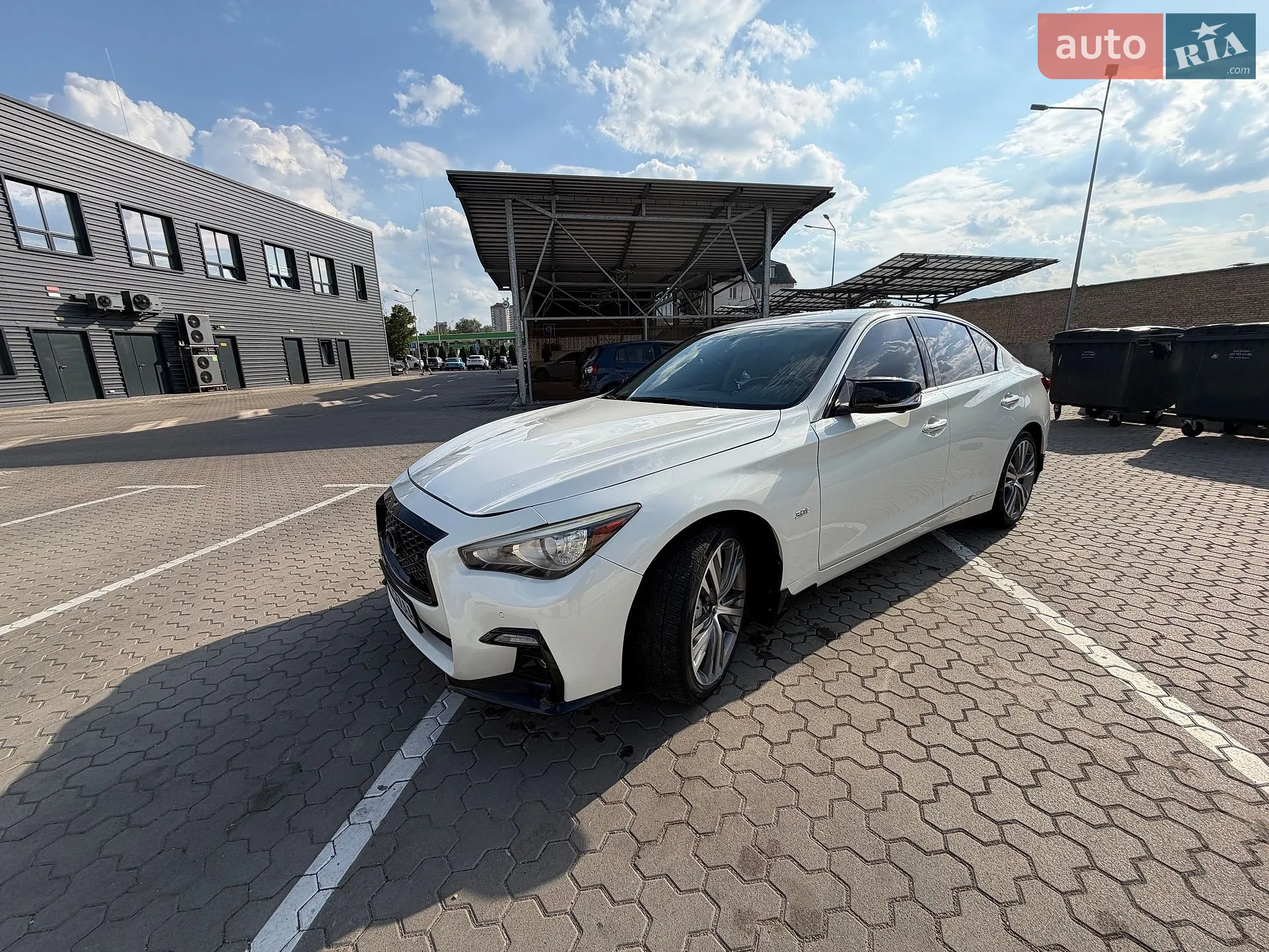 2017 Infiniti Q50 - фото 1