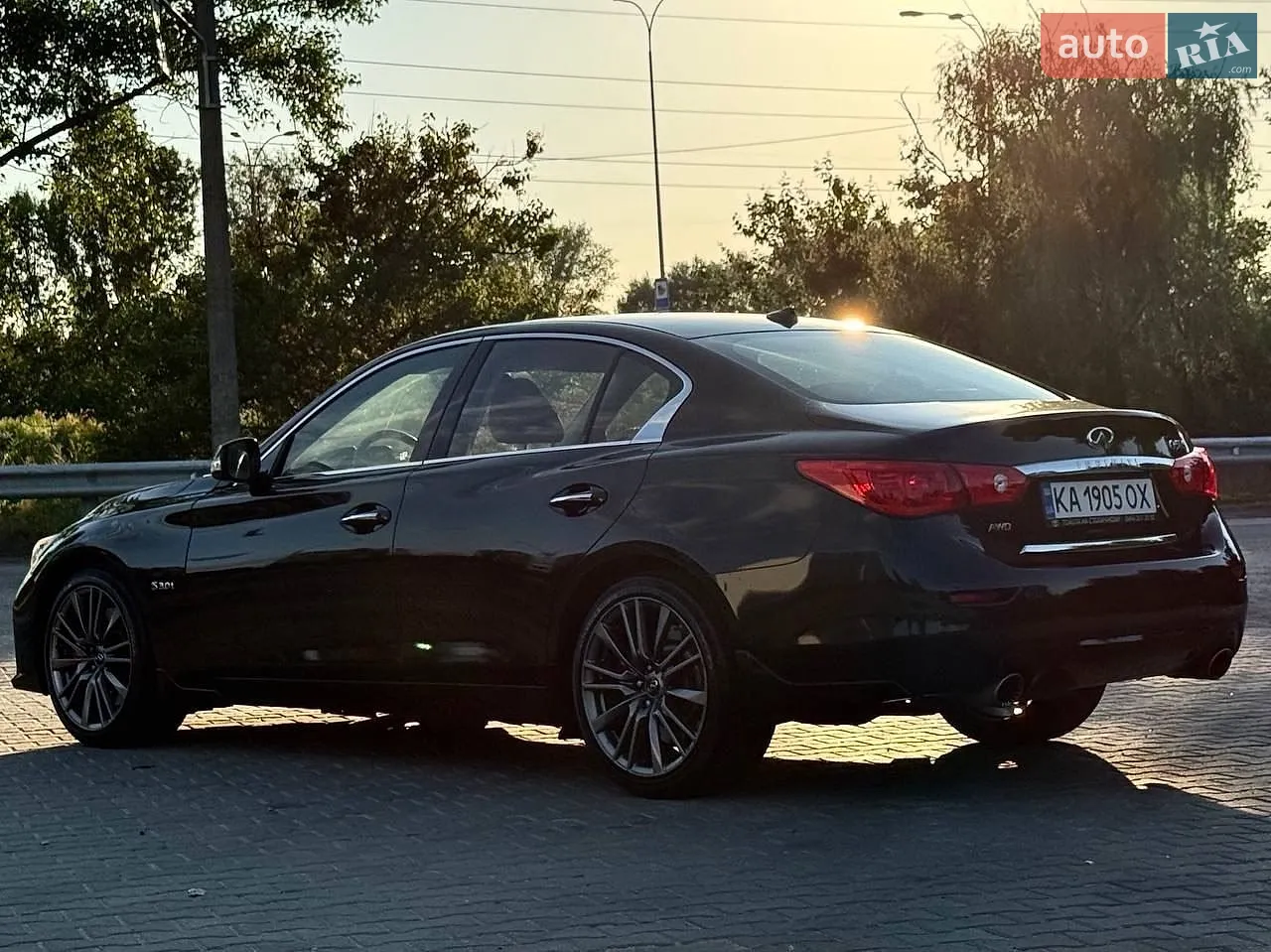 2017 Infiniti Q50 - мініатюра 18