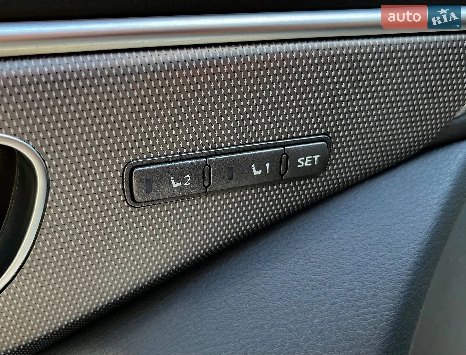 2015 Infiniti Q50 - мініатюра 27